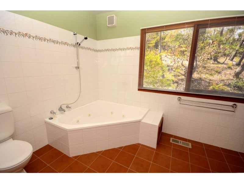 5 Centennial Glen Road, Blackheath NSW 2785