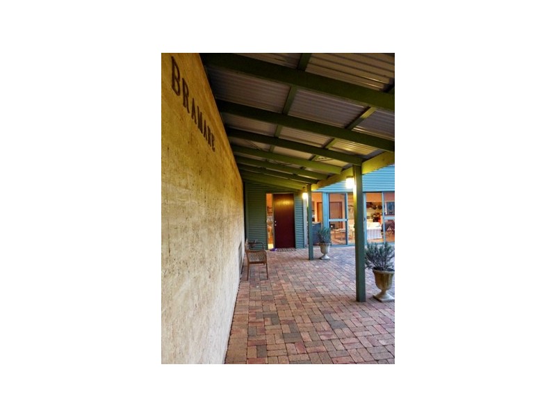 93 Clarence Rd, Blackheath NSW 2785