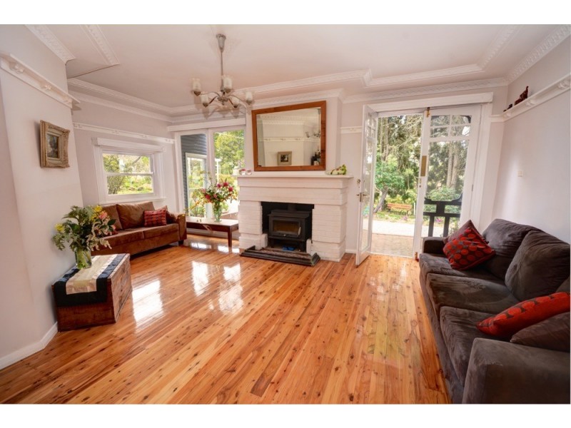 13-15 Barratt Street, Blackheath NSW 2785