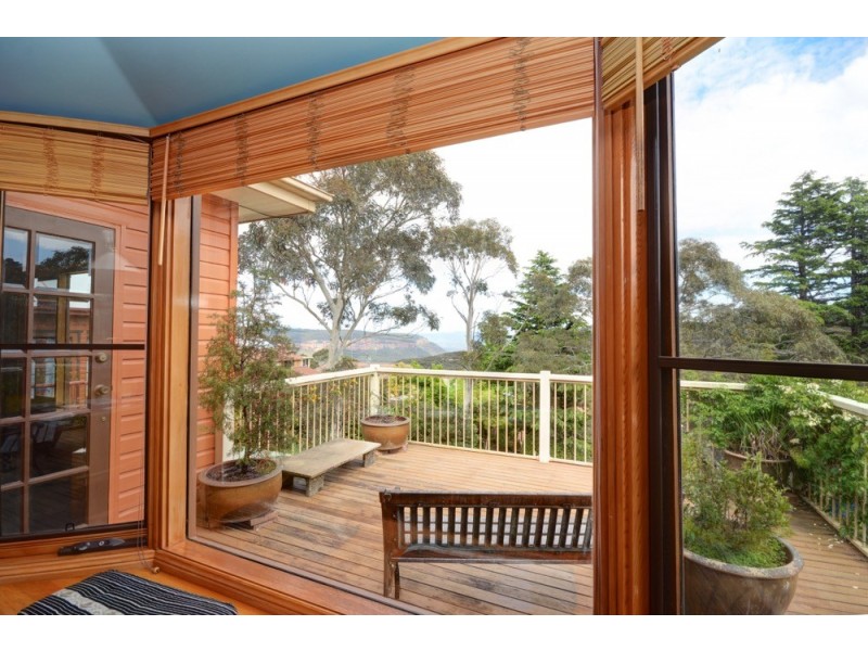 21 Gordon Avenue, Blackheath NSW 2785