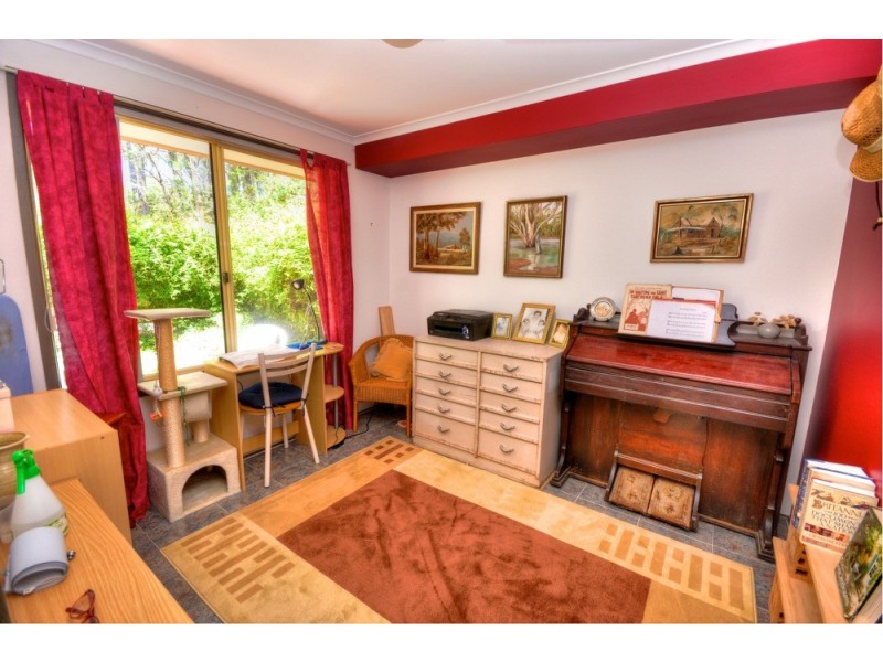 15 Radiance Avenue, Blackheath NSW 2785