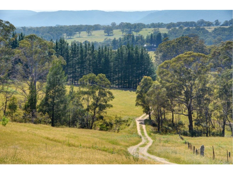 102 Blackmans Creek Road, Hartley NSW 2790
