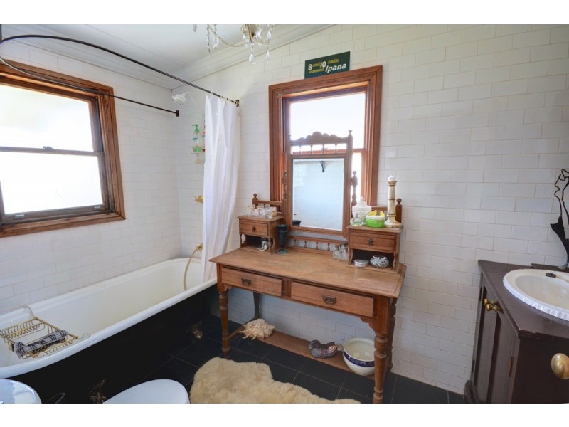 102 Blackmans Creek Road, Hartley NSW 2790
