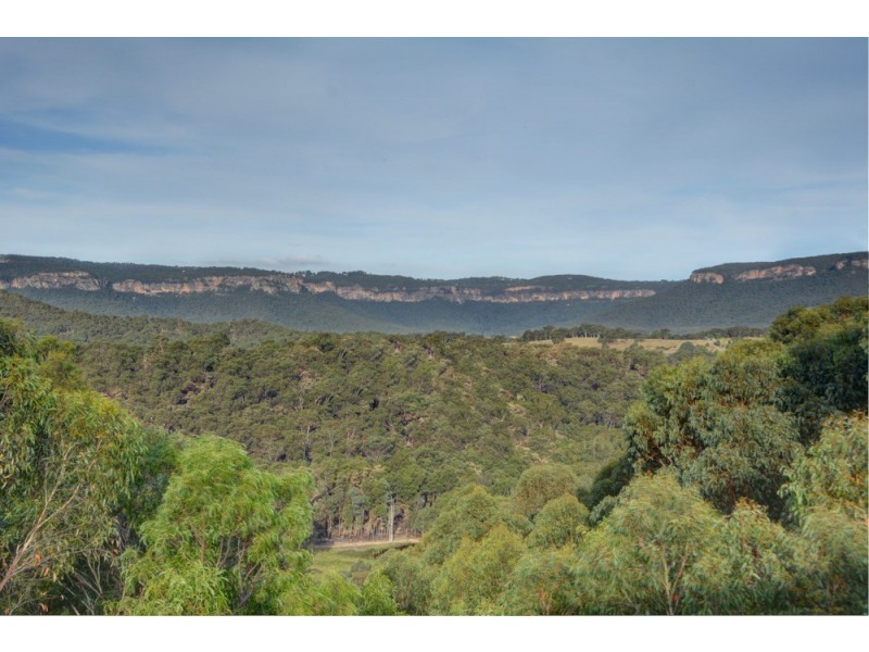 70 Blaxland Road, Little Hartley NSW 2790