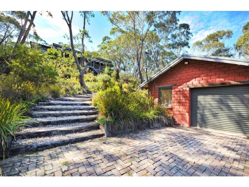 58-60 Explorers Road, Katoomba NSW 2780