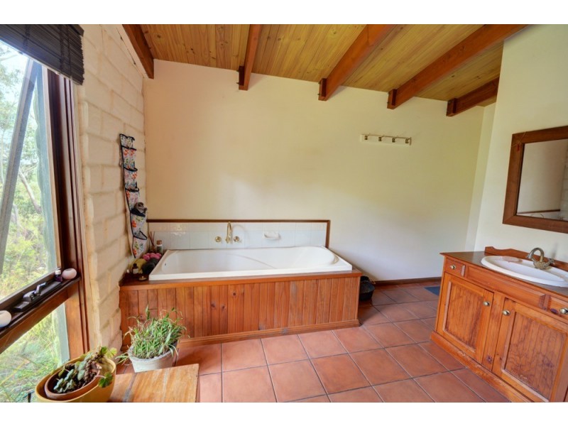 58-60 Explorers Road, Katoomba NSW 2780