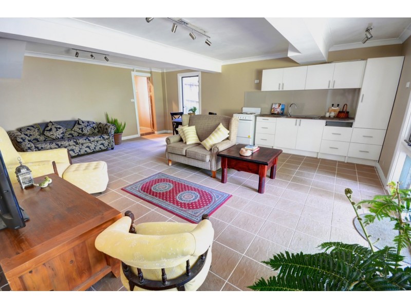 220 Govetts Leap Road, Blackheath NSW 2785