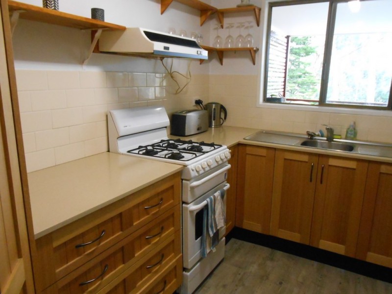 12 St Elmo Avenue, Blackheath NSW 2785