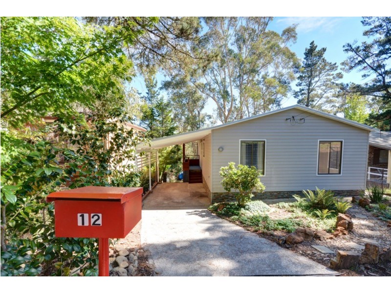 12 St Elmo Avenue, Blackheath NSW 2785