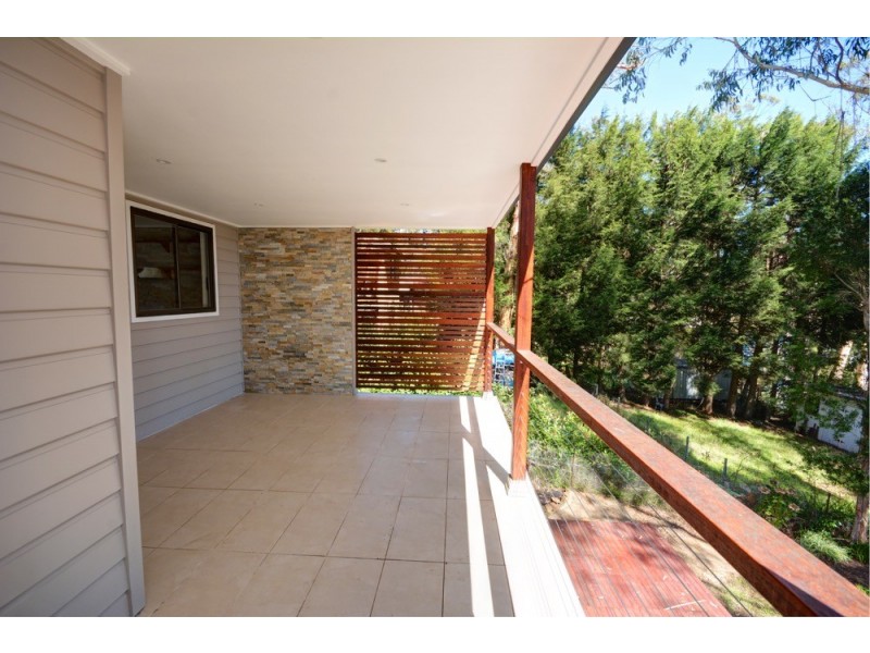 12 St Elmo Avenue, Blackheath NSW 2785