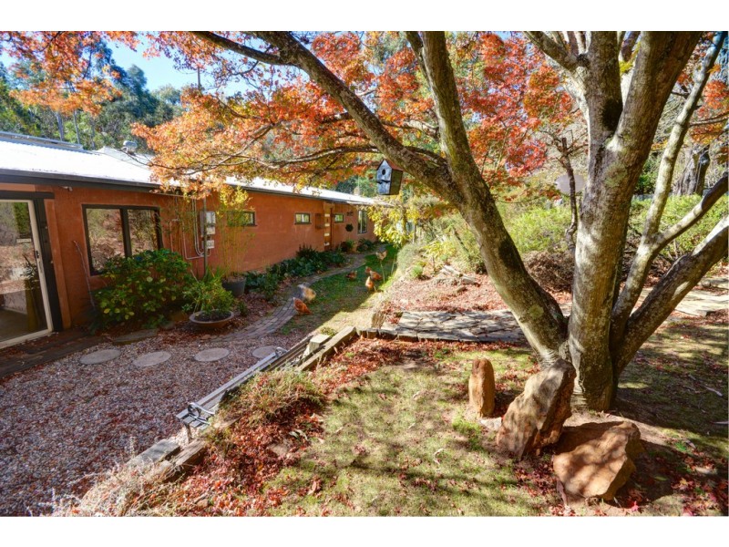 11 Pulpit Hill Road, Katoomba NSW 2780