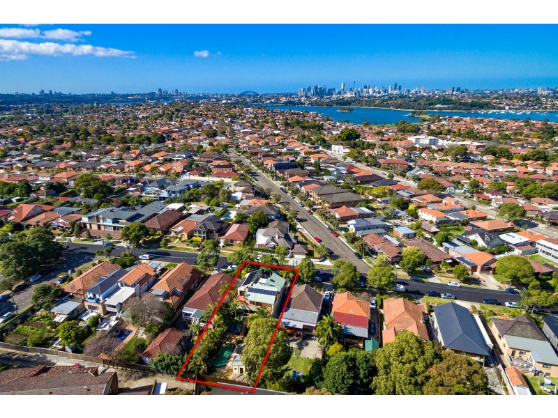 17 Pine Avenue, Five Dock NSW 2046