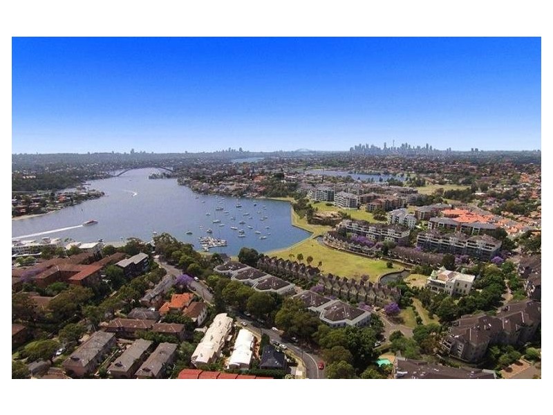 4/2a Walton Crescent, Abbotsford NSW 2046