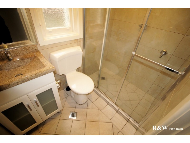 1/8 Zoeller Street, Concord NSW 2137