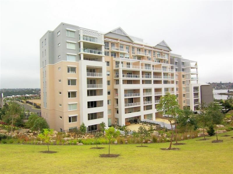 410/15 Peninsula Drive, Breakfast Point NSW 2137