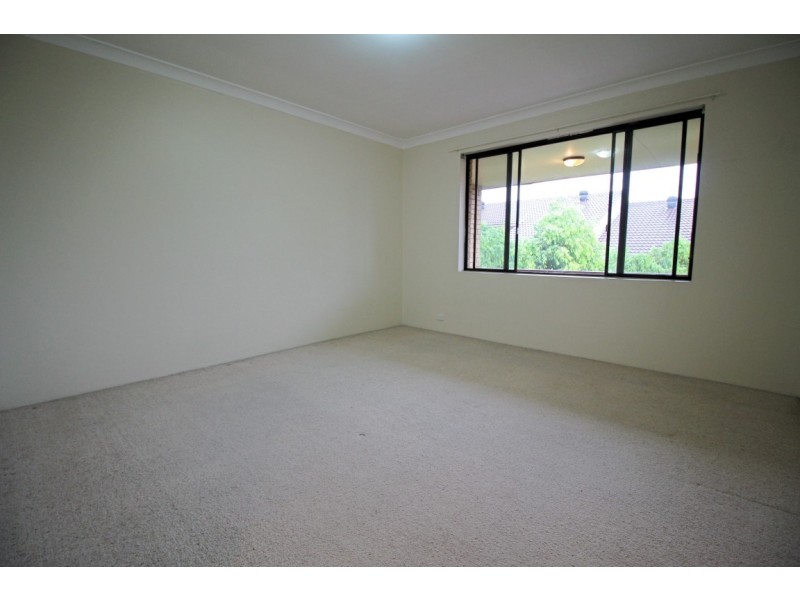 8/76 Kings Road, Five Dock NSW 2046