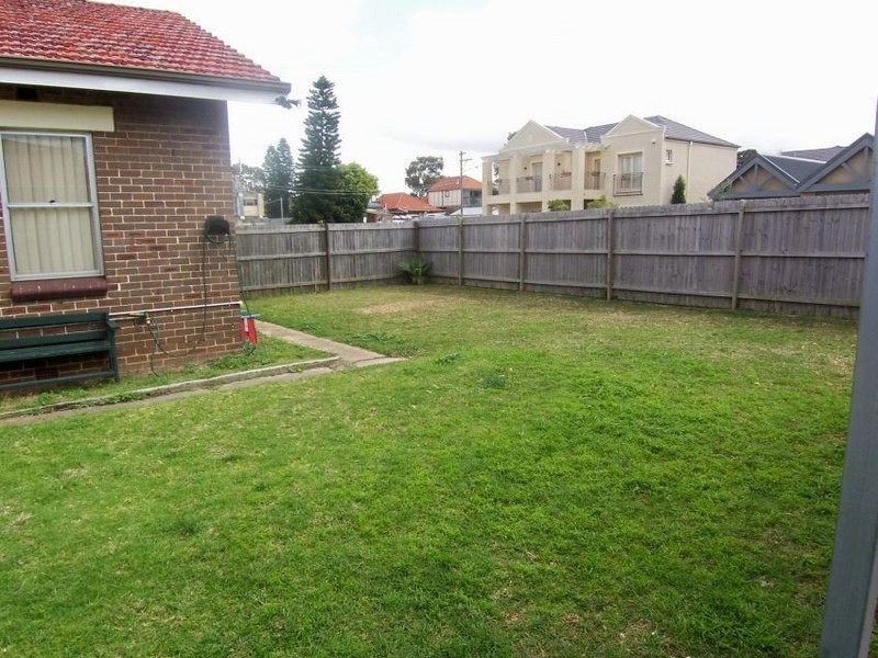 27 William Street, Concord NSW 2137
