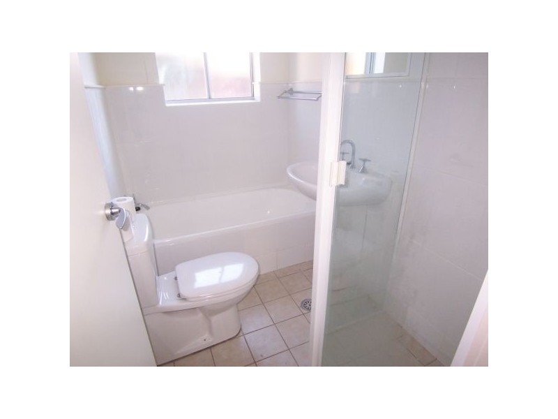 12/13 Queensborough Road, Croydon Park NSW 2133