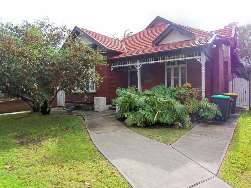 20 Queens Road, Five Dock NSW 2046