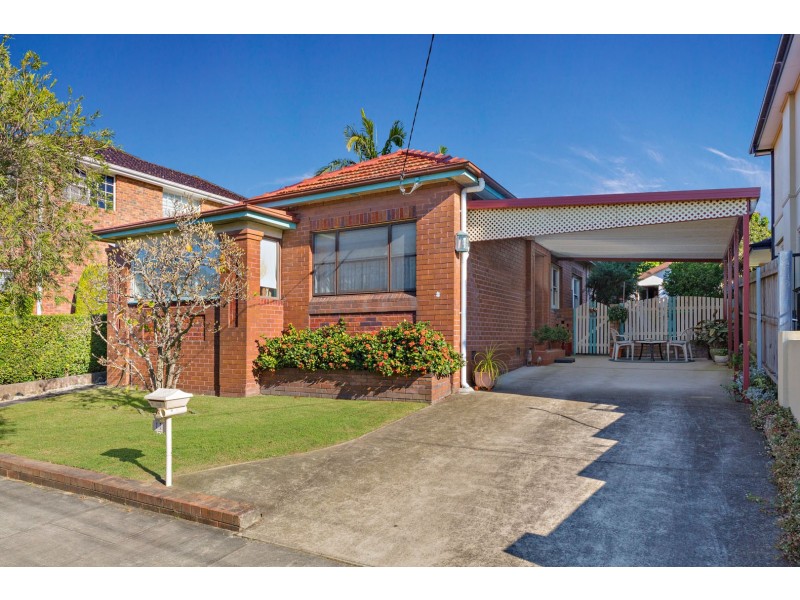 13 Robert Avenue, Russell Lea NSW 2046