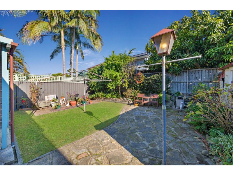13 Robert Avenue, Russell Lea NSW 2046