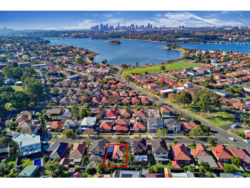 13 Robert Avenue, Russell Lea NSW 2046