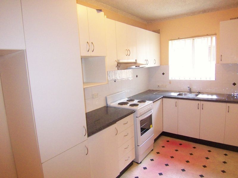 6/24 Fifth Avenue, Campsie NSW 2194