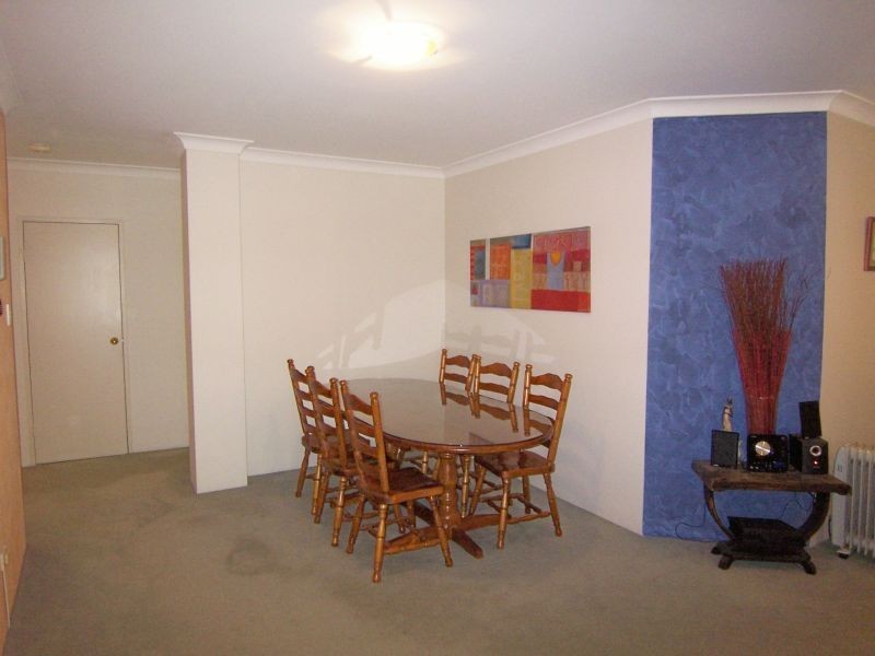 7/3 Figtree Avenue, Abbotsford NSW 2046