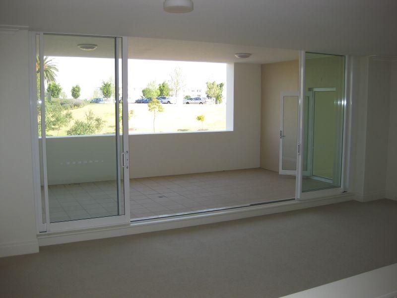 410/15  Peninsular Drive, Breakfast Point NSW 2137