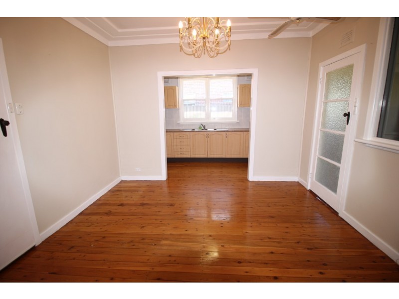 121 Simmat Avenue, Condell Park NSW 2200