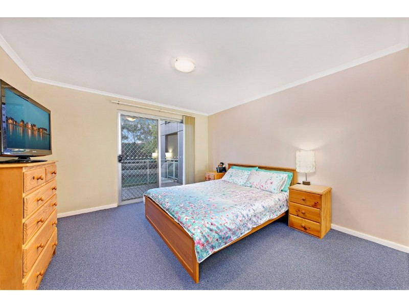 24/21-29 Hume Highway, Warwick Farm NSW 2170