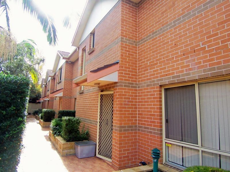 2/182 Hampden Road, Abbotsford NSW 2046