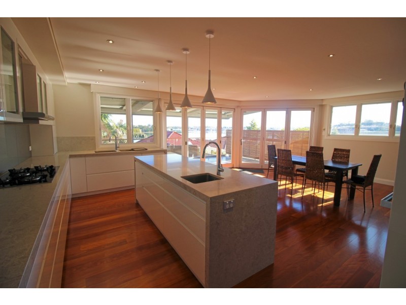 35 St Albans, Abbotsford NSW 2046