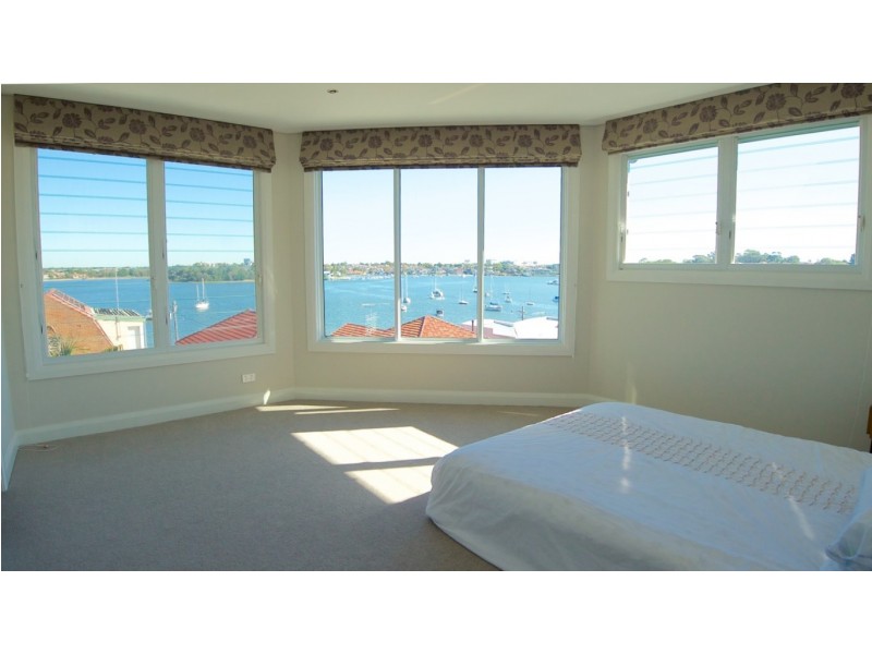 35 St Albans, Abbotsford NSW 2046