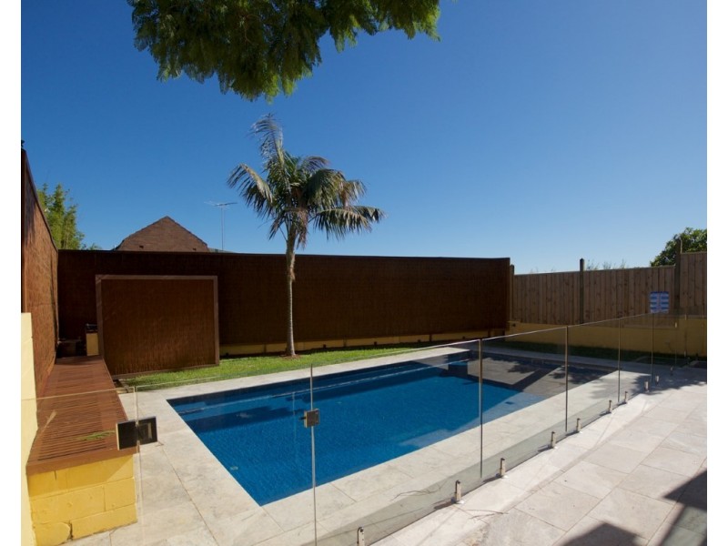 35 St Albans, Abbotsford NSW 2046