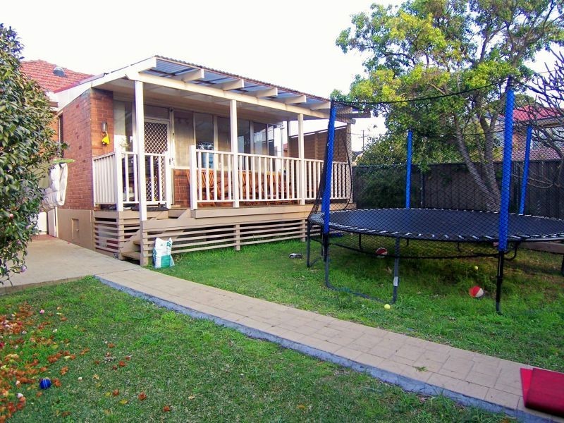 16a Renown Street, Canada Bay NSW 2046
