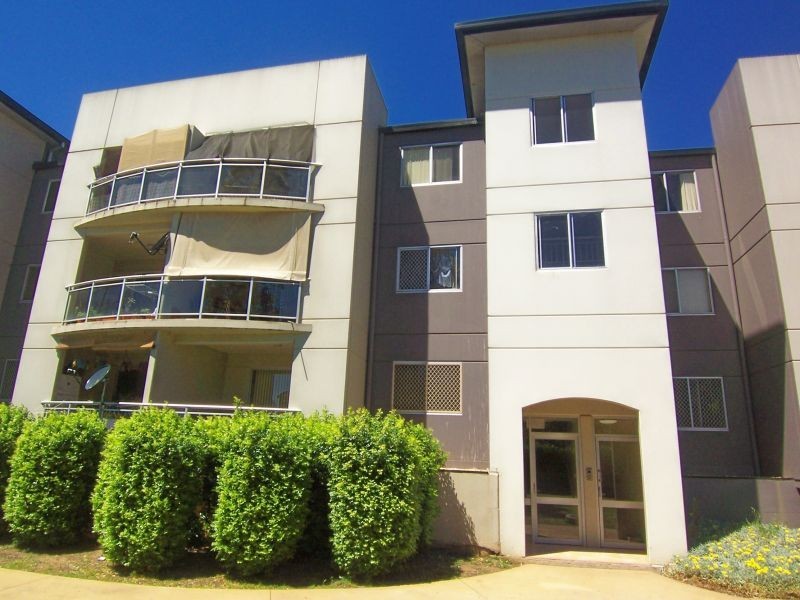 24/21-29 Hume Highway, Warwick Farm NSW 2170