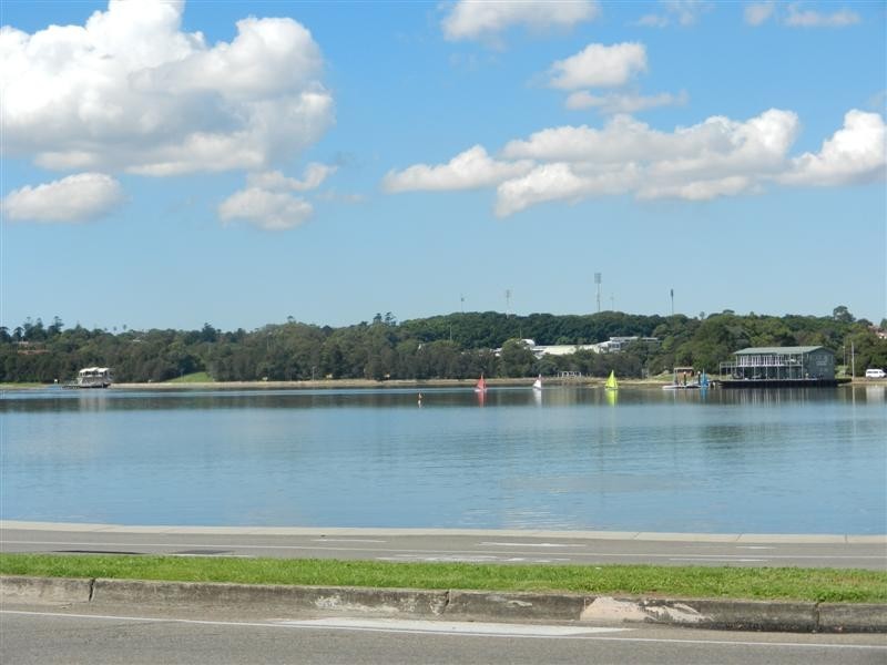 97 Henley Marine Drive, Russell Lea NSW 2046