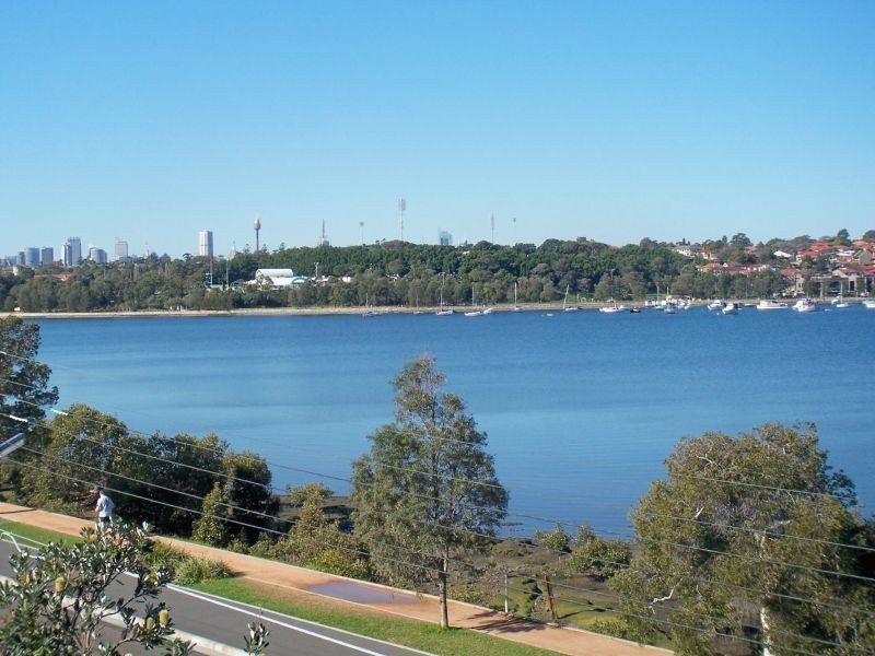 72 Henley Marine Drive, Rodd Point NSW 2046