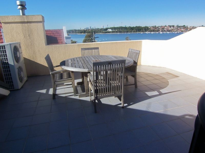 72 Henley Marine Drive, Rodd Point NSW 2046