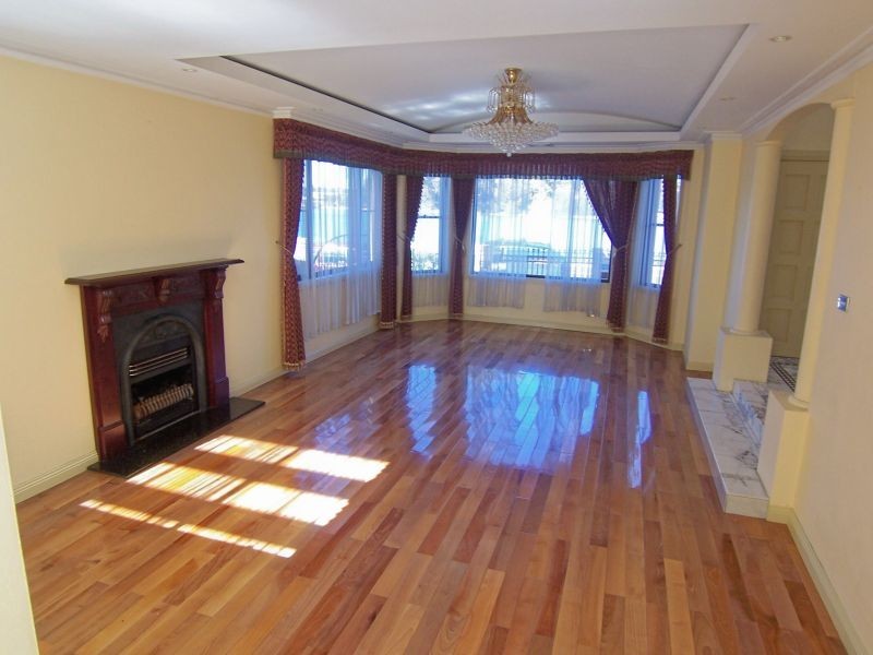 72 Henley Marine Drive, Rodd Point NSW 2046