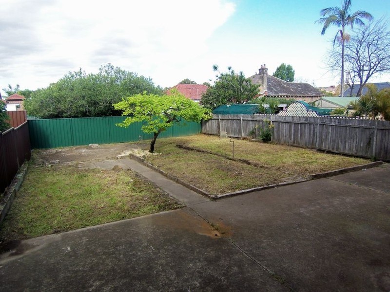 56 Cheltenham Rd, Croydon NSW 2132