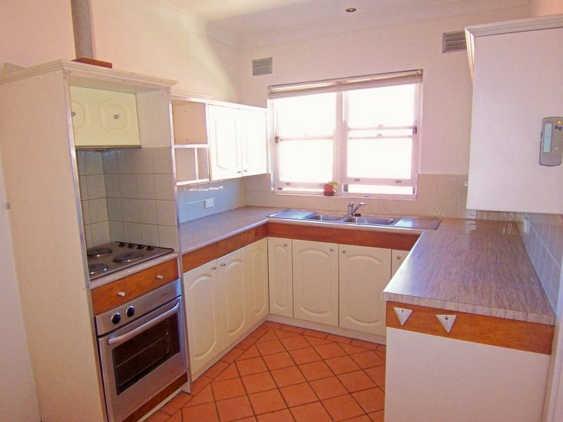 4/50 Kings Road, Five Dock NSW 2046