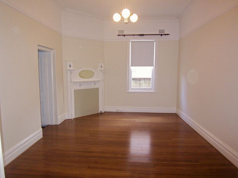 1/8 Zoeller Street, Concord NSW 2137