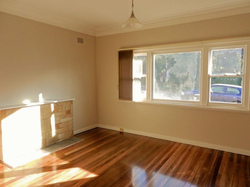 32 Sibbick Street, Russell Lea NSW 2046