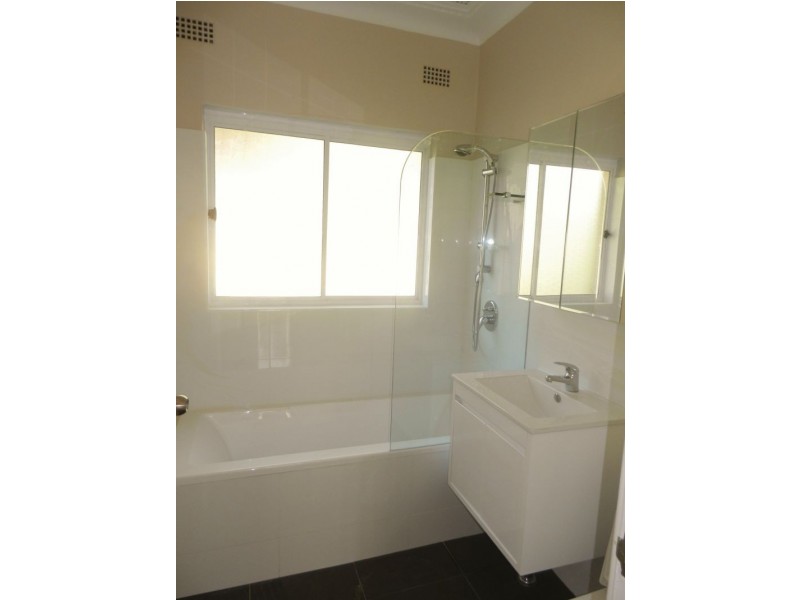 32 Sibbick Street, Russell Lea NSW 2046