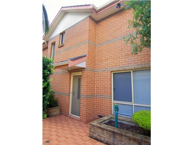 1/182 Hampden Road, Abbotsford NSW 2046
