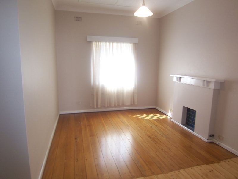 27 Woodlands Road, Ashbury NSW 2193