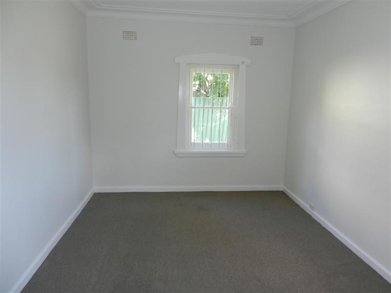 2/119 Croydon Ave, Croydon Park NSW 2133