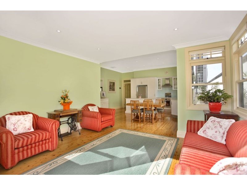 9 INGHAM AVENUE, Five Dock NSW 2046